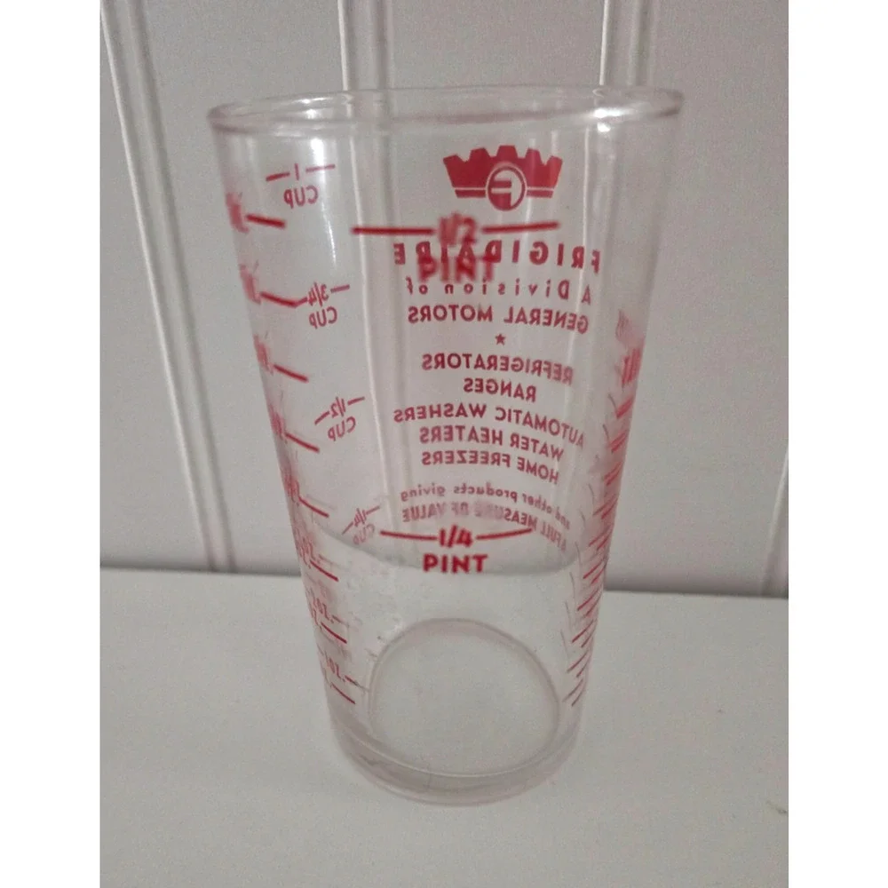 Vintage 1950's Frigidaire 50's Promotional Glass Measuring Cup Red Letters